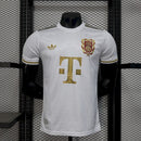 Camisa Bayern De Munique 125 Anos-Branca 24/25 - Versão